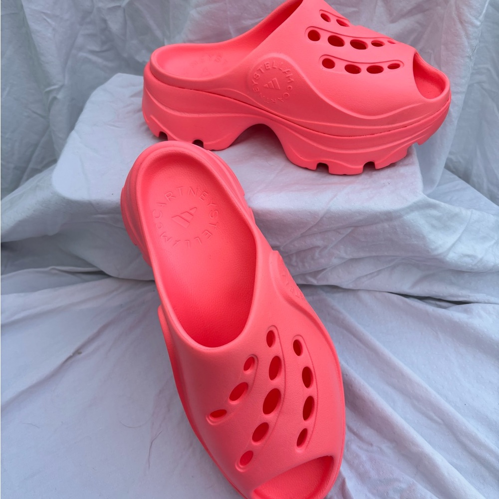 Stella McCartney for adidas Women’s Coral Pink Clogs